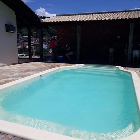 Le Loup Residencia Para Hospedagem Suites 2 ブルメナウ エクステリア 写真