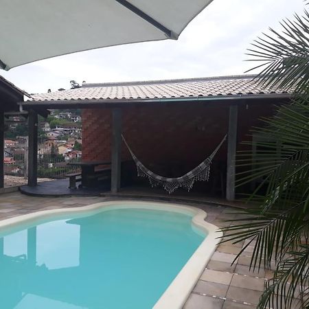 Le Loup Residencia Para Hospedagem Suites 2 ブルメナウ エクステリア 写真