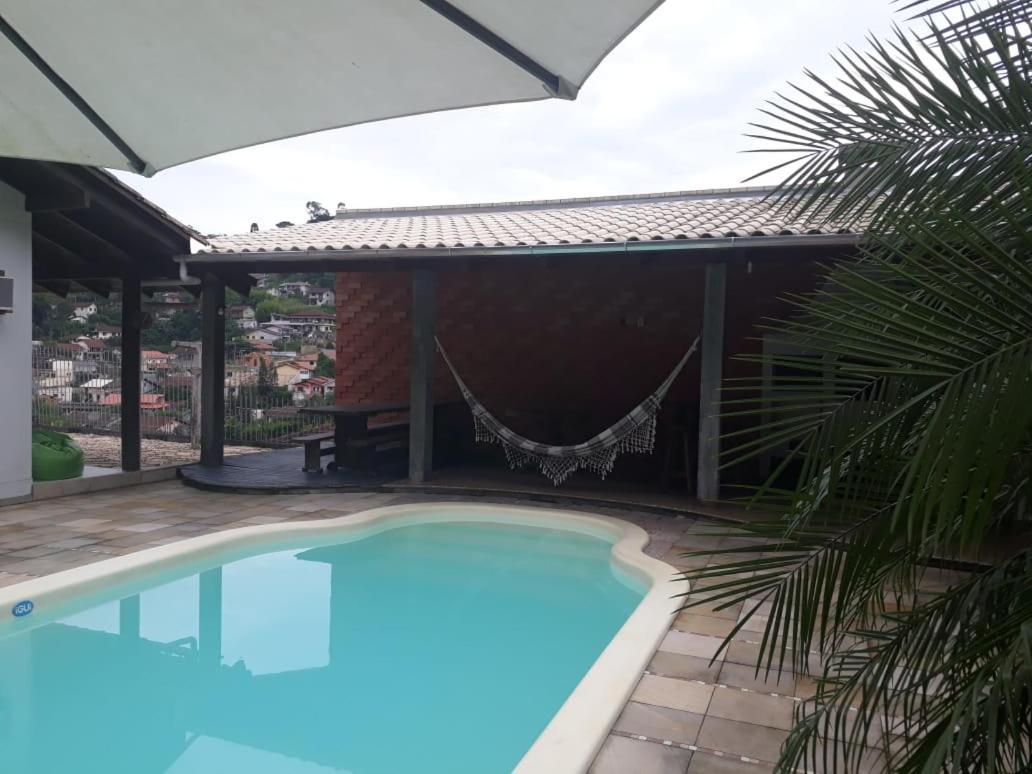 Le Loup Residencia Para Hospedagem Suites 2 ブルメナウ エクステリア 写真
